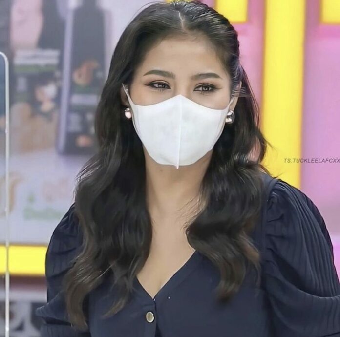ตั๊ก ศิริพร ปวดใจ