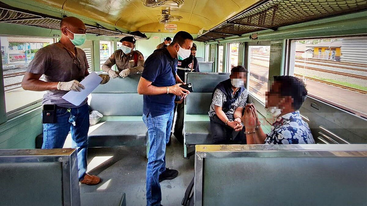 ตำรวจดักรวบคู่หู โจรขโมยรถ ขายข้ามจังหวัด คาสถานีรถไฟแก่งคอย