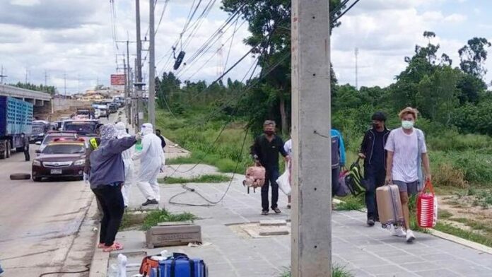  รถฉุกเฉินชนหนัก