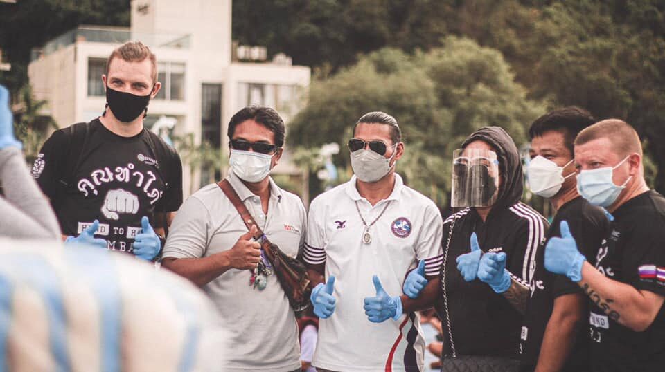 จิตอาสาที่ แหลมบาลีฮาย  กับ แชมป์โลก ยอดสนั่น ศิษย์ยอดธง