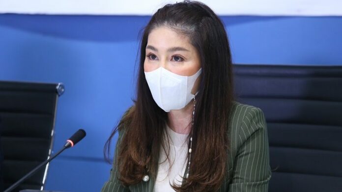 น.ส.ชลิดา จันทร์สิริพงศ์