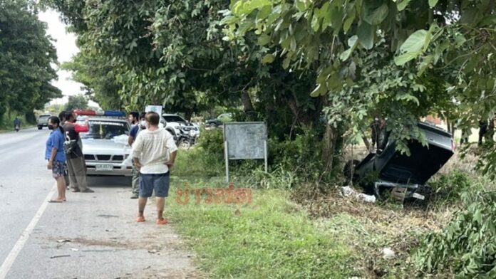ดับ 3 กระบะคว่ำ