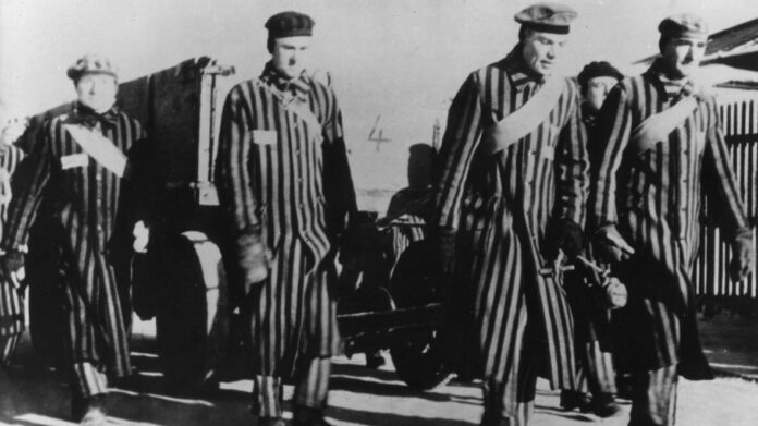 หิ้วอดีตผู้คุมคุกนาซีวัย100ปี