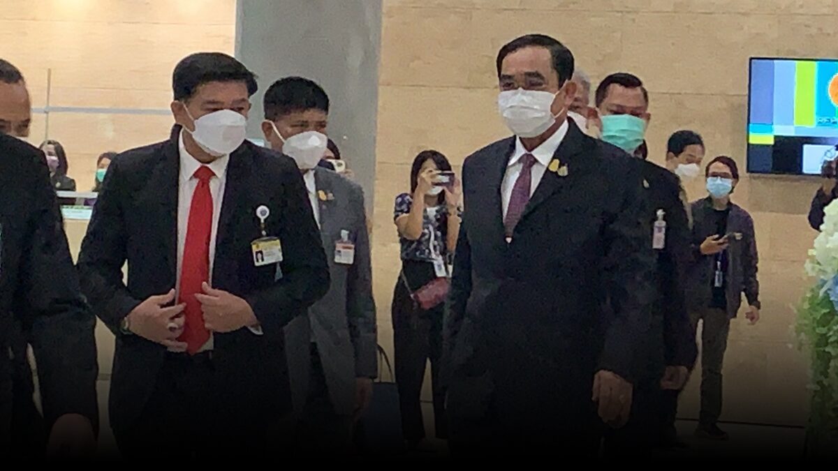 สู้ศึกซักฟอกรัฐบาล