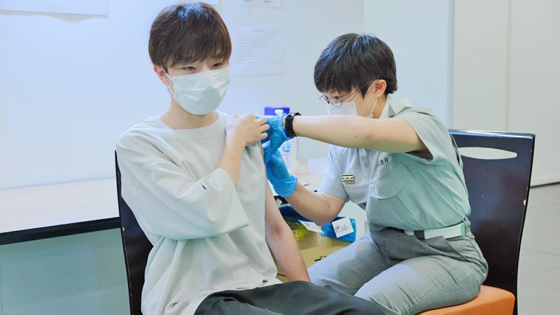 ญี่ปุ่นระงับวัคซีน “โมเดอร์นา”