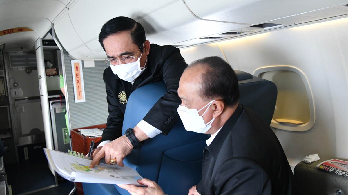 อนุพงษ์' ปัดตอบสัมพันธ์ 3 ป. ร้าว ยันลงพื้นที่กับ 'ประยุทธ์' ไม่เกี่ยว
