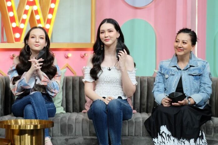 กระรอก เชิญยิ้ม