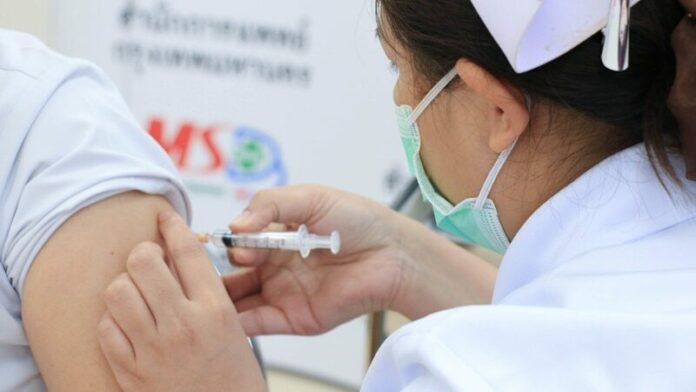 ฉีดโควิด