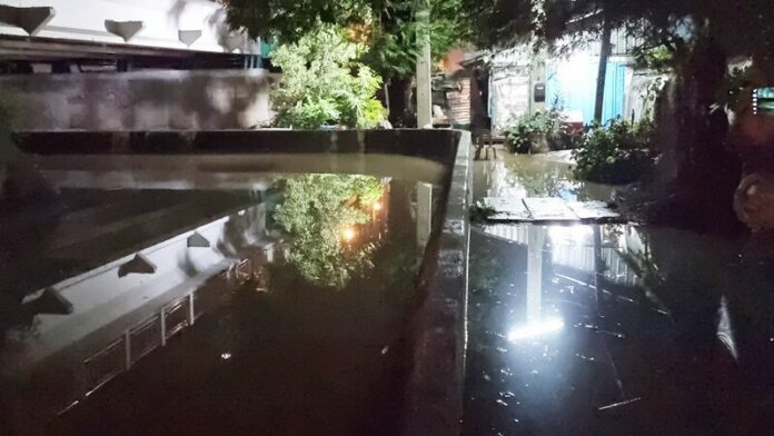 ใต้สะพานนวนฉวี