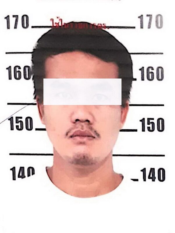 นายสรายุ (ขอสงวนนามสกุล) อายุ 31 ปี ซึ่งเป็น ช่างแอร์ ชาวอุดรธานี ผู้ก่อเหตุ