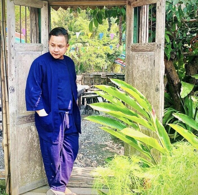 จั๊กกะบุ๋ม ฟาดรัฐบาล