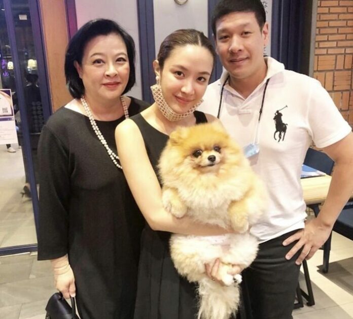 น้ำชา ซาบซึ้ง คุณแม่