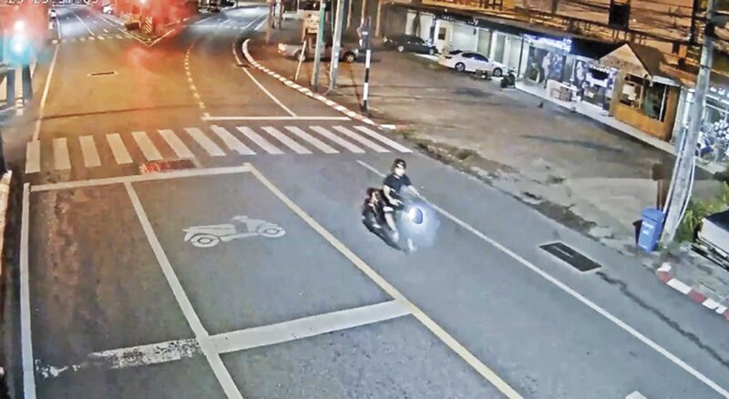 สดจากสนามข่าว