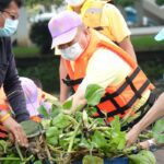 กองทัพเรือ สำรวจสองฝั่งเจ้าพระยา เตรียมป้องน้ำท่วม-ตรวจชุดผลักดันน้ำ