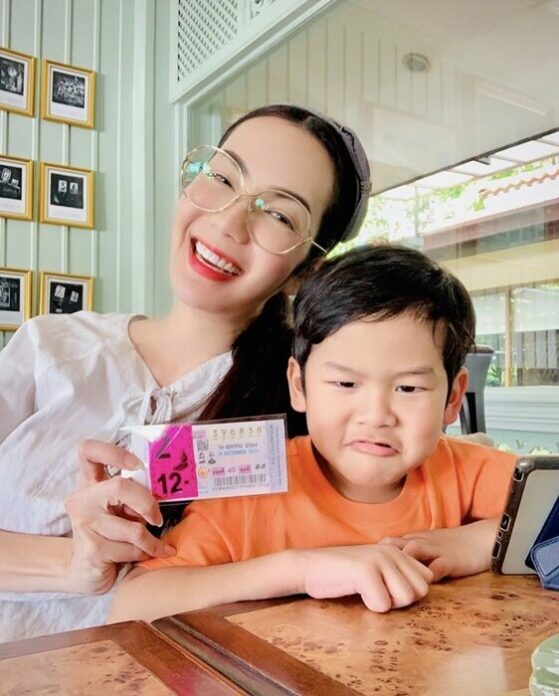อ๋อม สกาวใจ ยังไม่แผ่ว