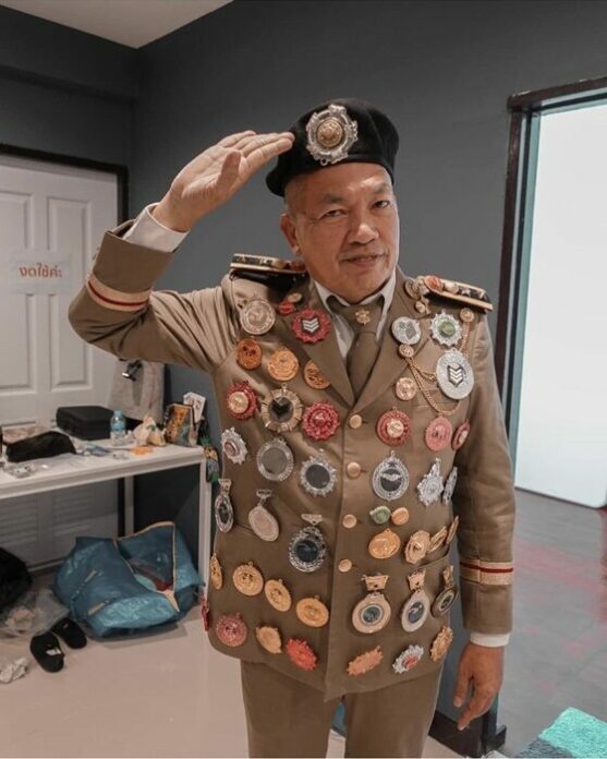 แบงค์ อาทิตย์ คิดถึงความขี้เล่น