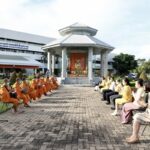 ราชวิทยาลัยจุฬาภรณ์ จัดพิธีทำบุญตักบาตร ถวายเป็นพระราชกุศล
