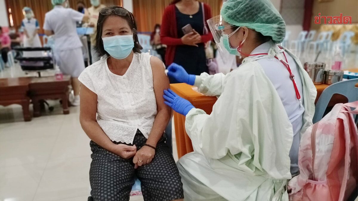 จูงใจสุดๆ! ลำปางจัดโปรตามใจท่าน ชวนฉีดวัคซีน อยากได้สูตรไหนจิ้มเลย