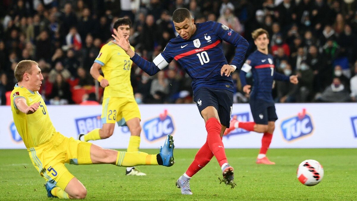 ฝรั่งเศส ถล่มโหด คาซัคสถาน - เบลเยียม อัด เอสโตเนีย ตบเท้าคว้าตั๋วลุยบอลโลก 2022
