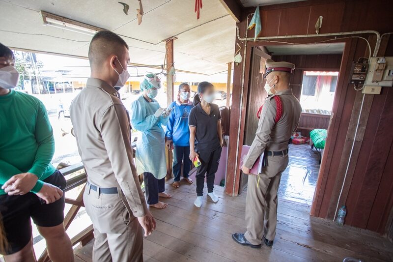 ครูผู้ช่วย เพิ่งบรรจุได้ 1 ปี เสียชีวิตปริศนาคาบ้านพักครูในโรงเรียนแห่งหนึ่ง จ.ตราด