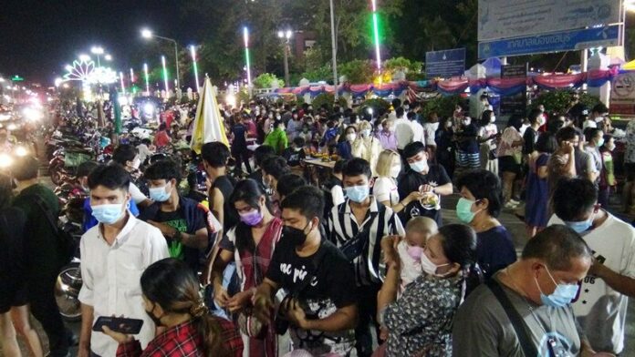 ลอยกระทงชล