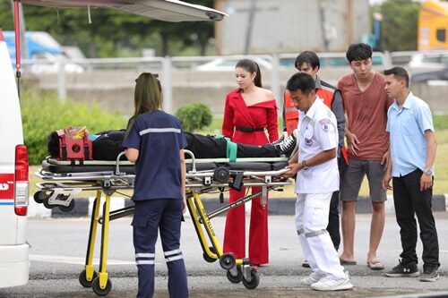 ลุ้นโค้งสุดท้าย