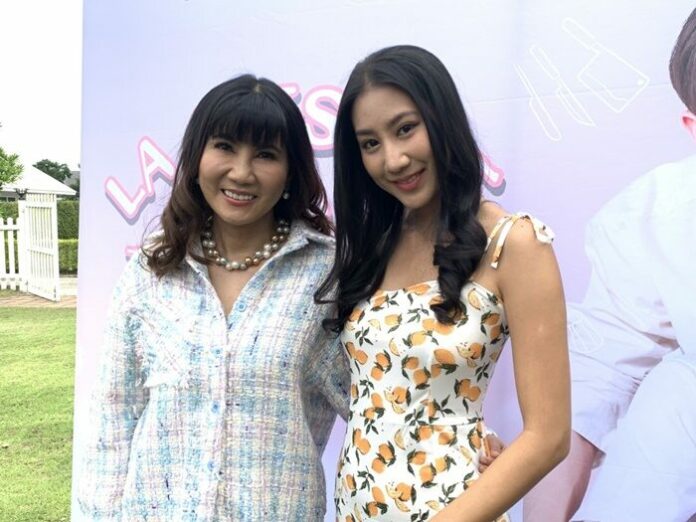 แก้ว อภิรดี หวงลูกมาก