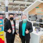 โลตัสจับมือกลุ่มทรู เปิดตัว Smart LivingTECH แห่งแรกในไทย ชูนวัตกรรมโซลูชันบ้านอัจฉริยะและอุปกรณ์ IoT ตอบโจทย์ไลฟ์สไตล์ยุคดิจิทัล