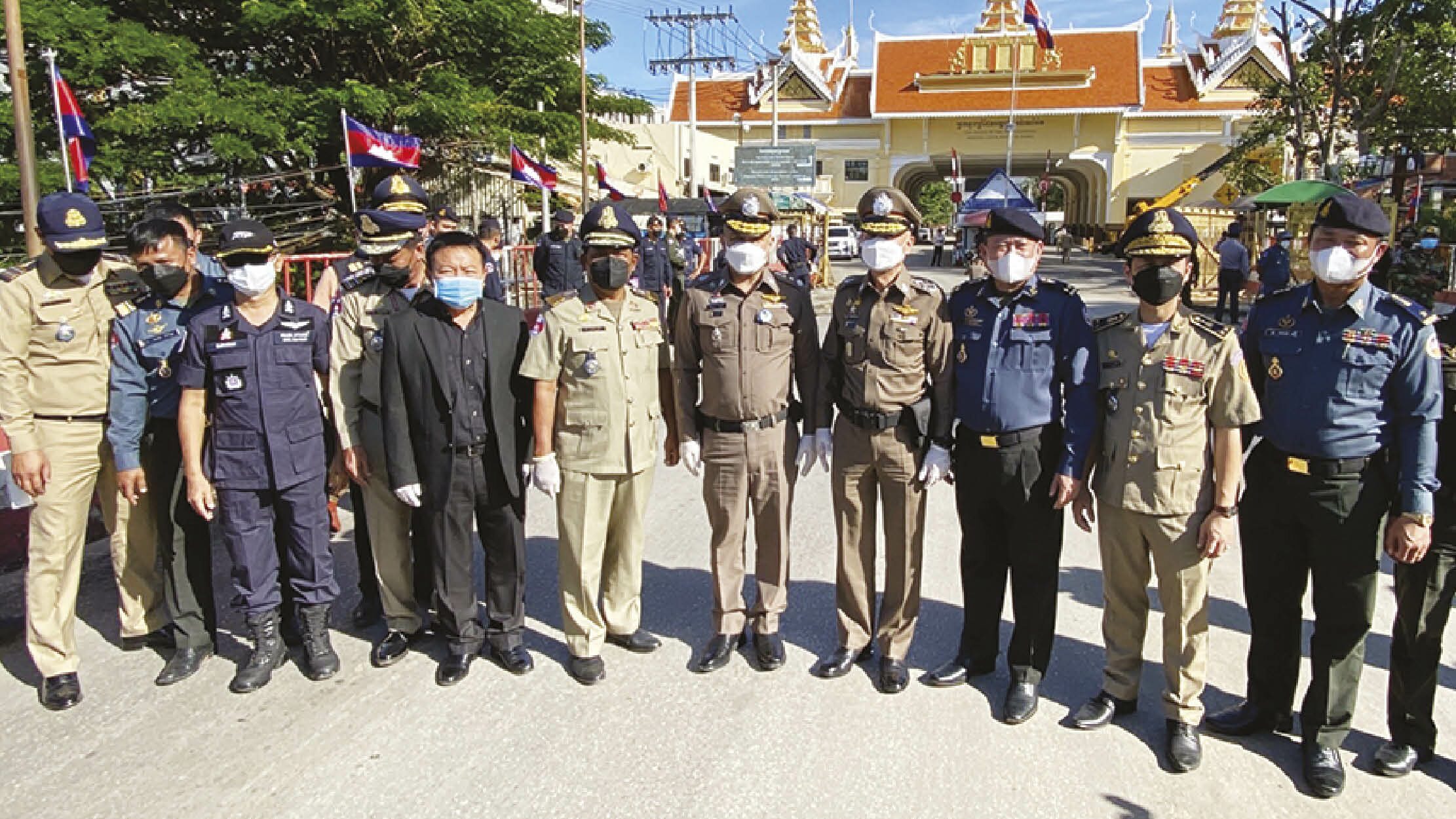 ตามตร.รับตัว103คนไทย โดนหลอกไปทำงานเขมร ถูกทำร้ายไม่ต่างตกนรก