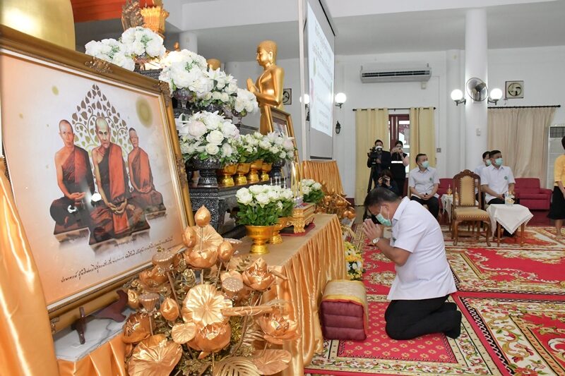 สธ. จัดทำบุญอุทิศส่วนกุศลผู้เสียชีวิตจาก โควิด 19 กว่า 2 หมื่นราย เผย โอมิครอน ยังคุมได้