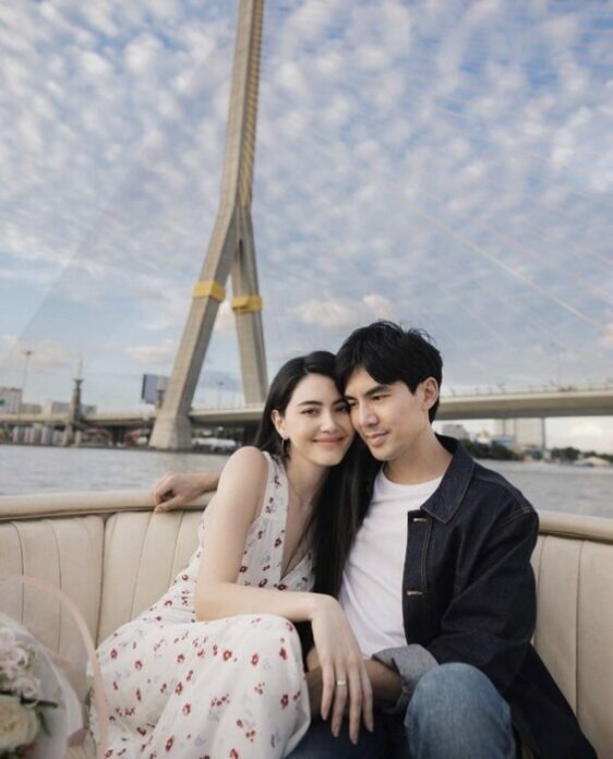 ใหม่ แซว เต๋อ