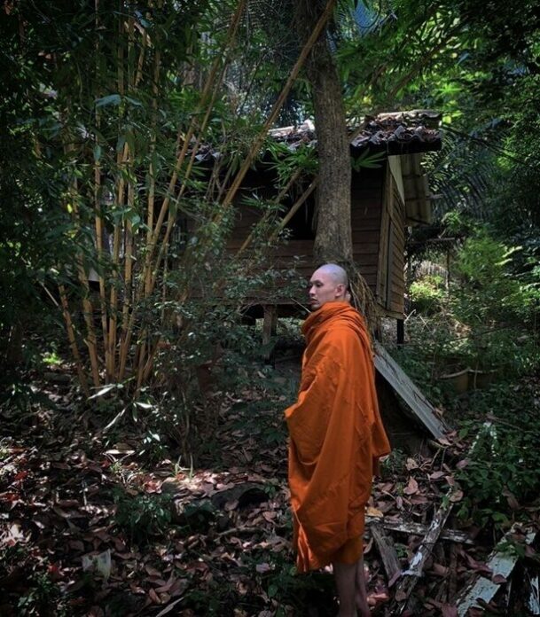 พระมะตูม เลื่อนวันลาสิกขา