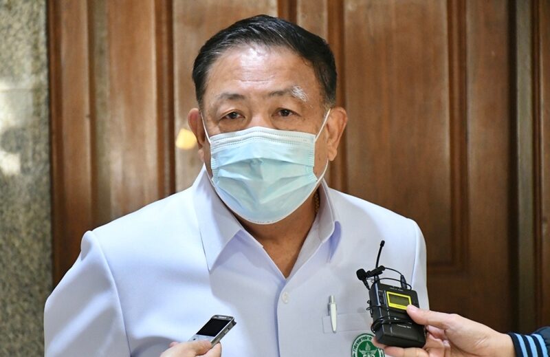 ปลัด สธ. เผย เตรียมจัดบริการผู้ติดเชื้อโควิดเพิ่มเติมแบบผู้ป่วยนอก แพทย์พิจารณาให้ยาตามอาการ มี 3 สูตร