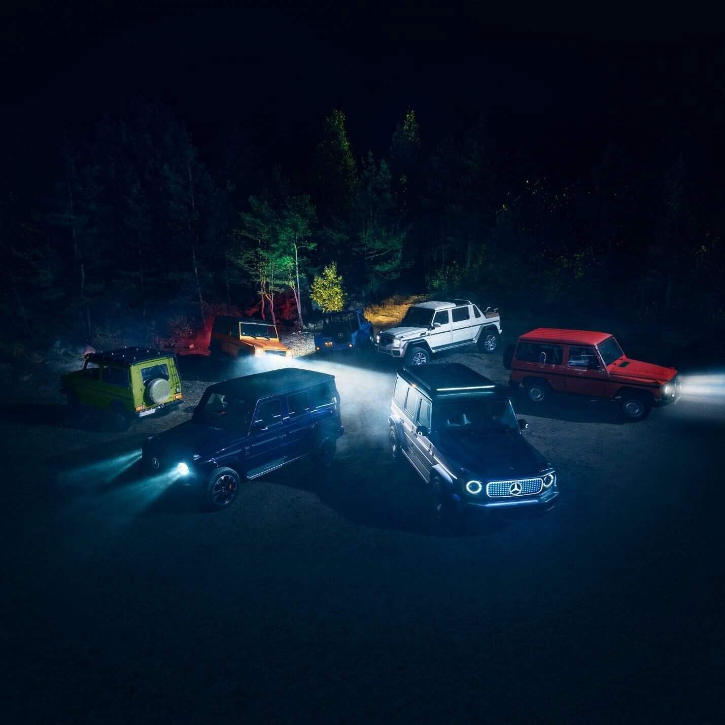 Mercedes-Benz ชวนเปลี่ยนความรักเป็นนิรันดร์ในวันวาเลนไทน์กับแคมเปญ G-Class แข็งแกร่งเหนือการเวลา