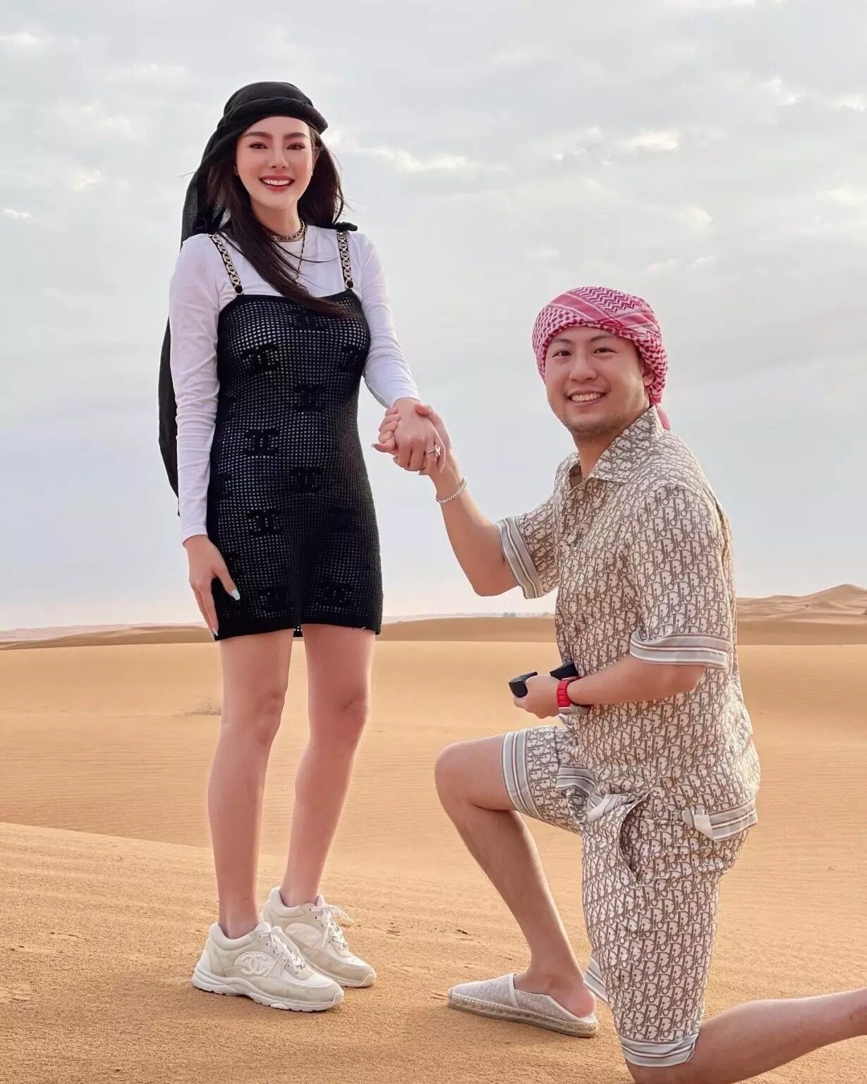ดิว อริสรา ปล่อยท้องแล้ว พร้อมมีลูกทุกเมื่อ-งานแต่งจัดที่ต่างประเทศ