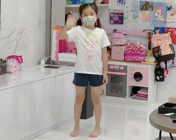 แม่โบว์ สุดกลั้น