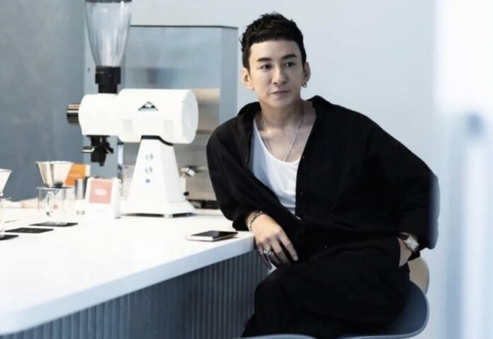 บี พีระพัฒน์ ตามหาคู่รัก