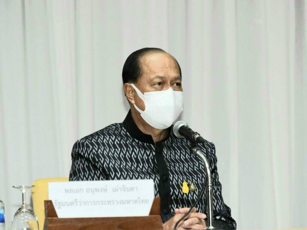 ปลัด มท.เผยแผนแก้ปัญหาคนจนแบบพุ่งเป้า โดยไม่ทิ้งใครไว้ข้าง ตั้งทีมพี่เลี้ยงลุยทุกครัวเรือน เดินหน้าบำบัดทุกข์ บำรุงสุขประชาชน