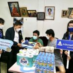 รมว.สุชาติ’ ห่วงผู้ประกันตนทุพพลภาพ ส่ง ‘คณะที่ปรึกษา’ ‘รอง สปส.’ ลงพื้นที่ให้กำลังใจถึงบ้านที่นนทบุรี