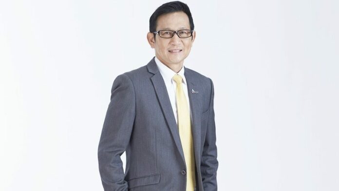 พร้อม