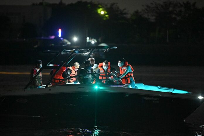 เรือ แตงโม สปีดโบ๊ท
