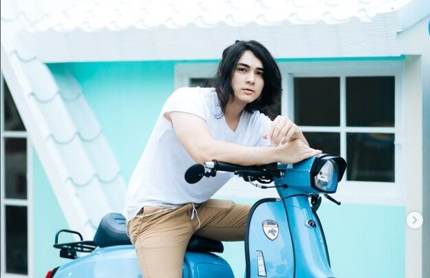 แน็ก ชาลี เผยอายุมากขึ้น