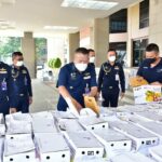 ทัพฟ้าช่วยชาวสวน รับซื้อมะม่วง 5 ตัน บรรเทาความเดือดร้อนเกษตรกร