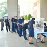 ทัพฟ้าช่วยชาวสวน รับซื้อมะม่วง 5 ตัน บรรเทาความเดือดร้อนเกษตรกร