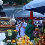 ผบ.ทร. บวงสรวงดวงพระวิญญาณสมเด็จพระเจ้าตากสิน