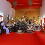 ผบ.ทร. บวงสรวงดวงพระวิญญาณสมเด็จพระเจ้าตากสิน