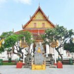 ผบ.ทร. บวงสรวงดวงพระวิญญาณสมเด็จพระเจ้าตากสิน