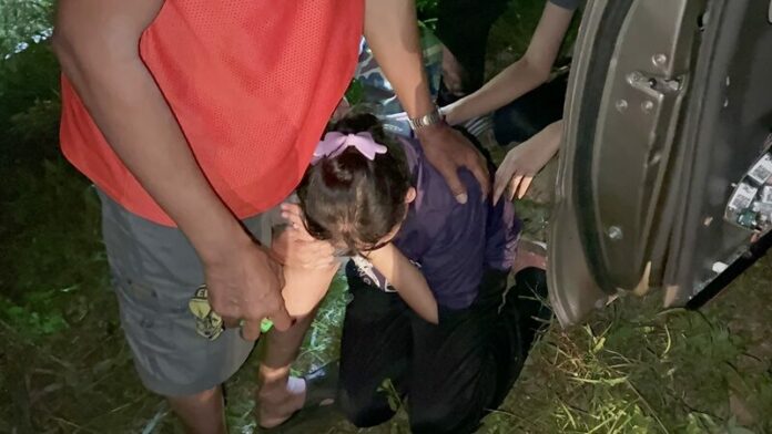 ทรุด