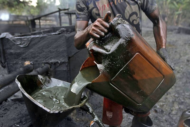 Oil refinery 'explode'