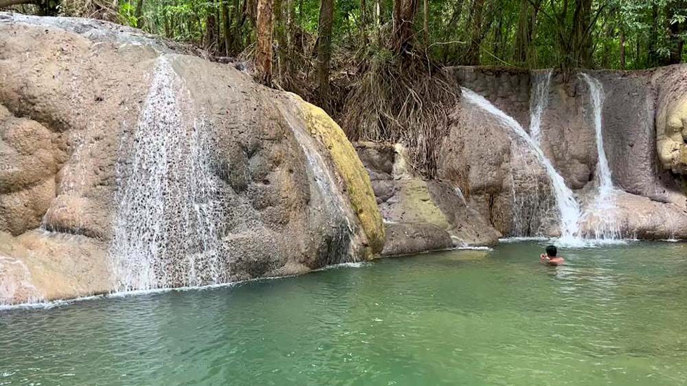 บ้านเจ้าพะ พบน้ำตกแห่งใหม่ "น้ำพ่าน2คลองตง" งดงาม13ชั้น น้ำใสไหลเย็น